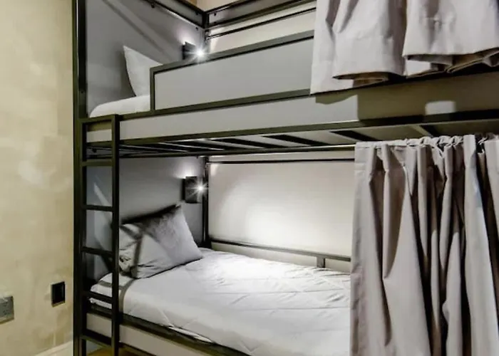Bed Mixed Shared